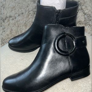 Alfani black leather booties with detail